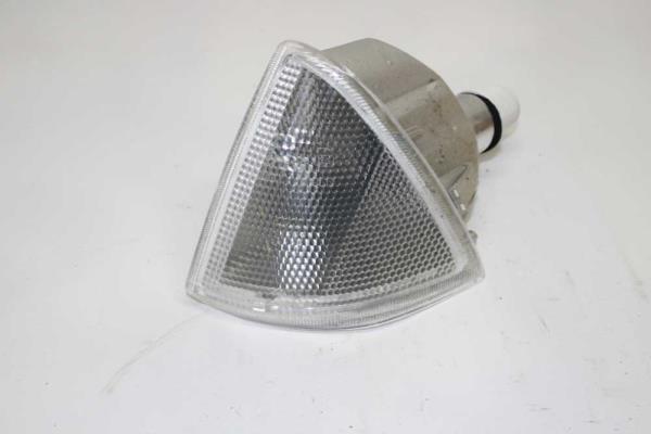 CLIGNOTEUR AVANT GAUCHE CITROEN AX 8/1991+ ( PIECE NEUVE SANS EMBALLAGE ) - Vue 1